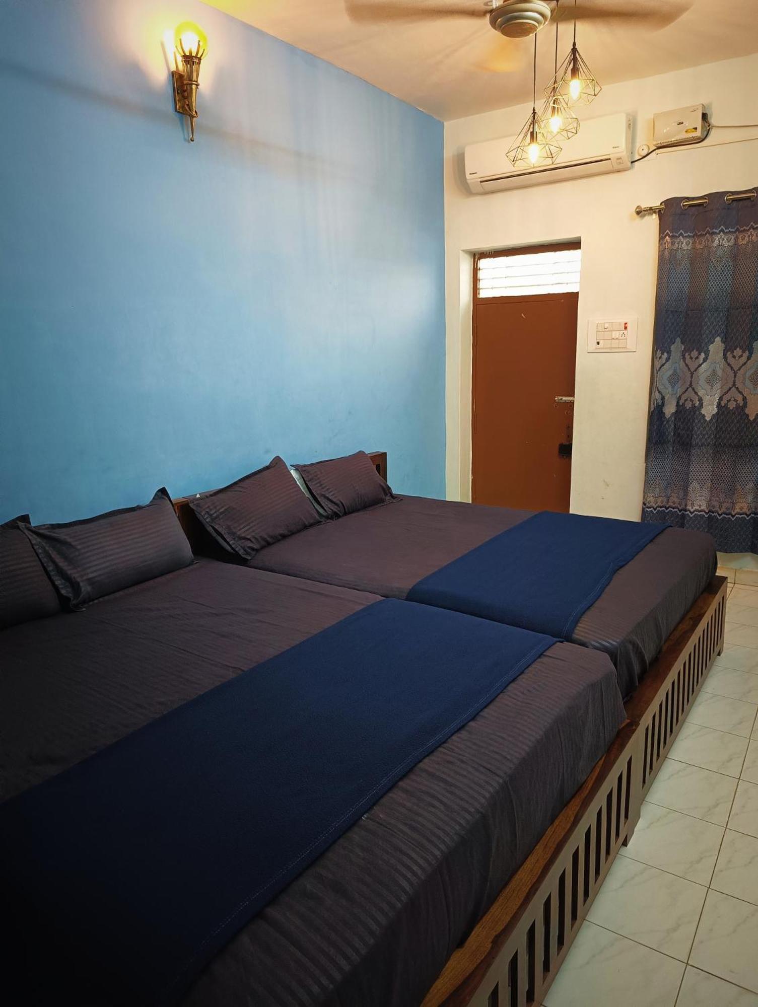 Omkara - The Fives Guest House Тируваннамалай Экстерьер фото